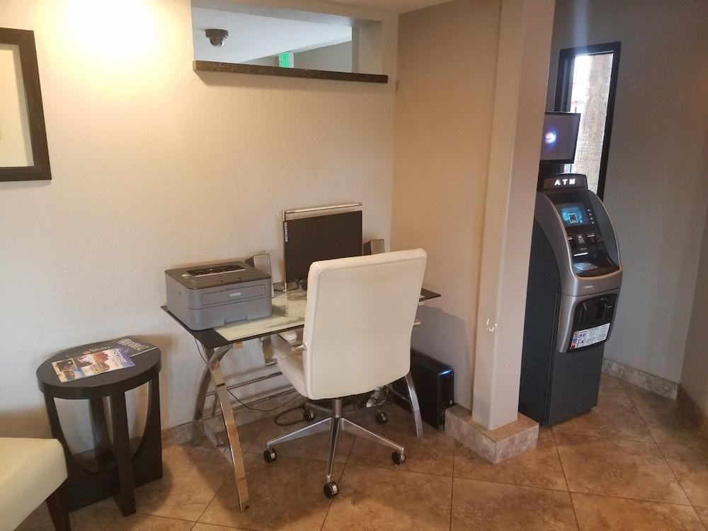 Infinity Inn & Suites Tempe Dış mekan fotoğraf