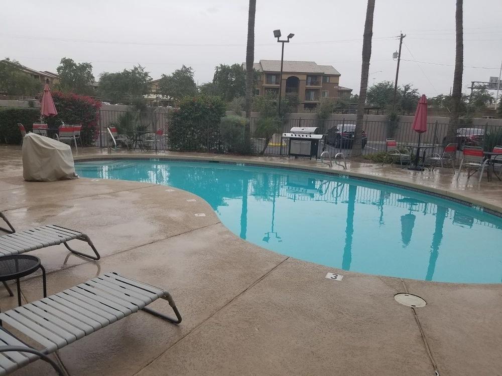 Infinity Inn & Suites Tempe Dış mekan fotoğraf