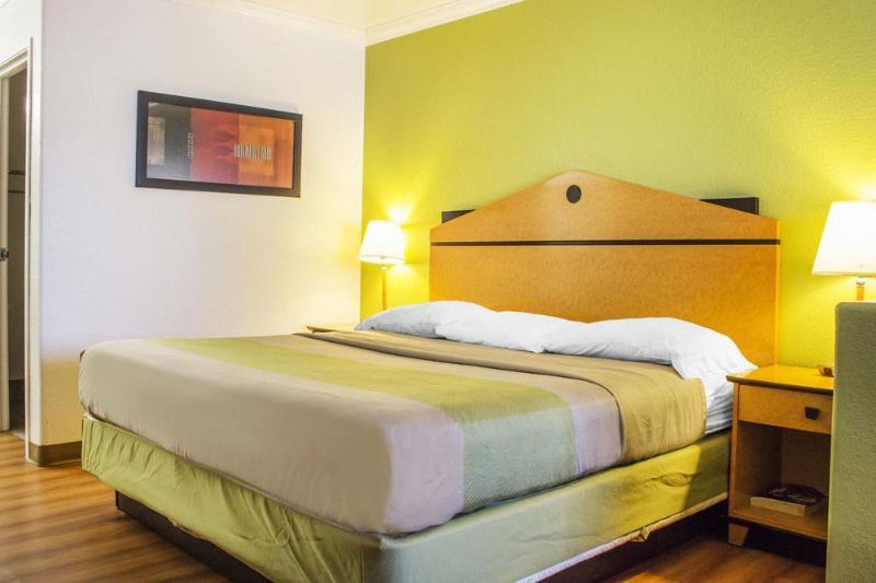 Infinity Inn & Suites Tempe Dış mekan fotoğraf