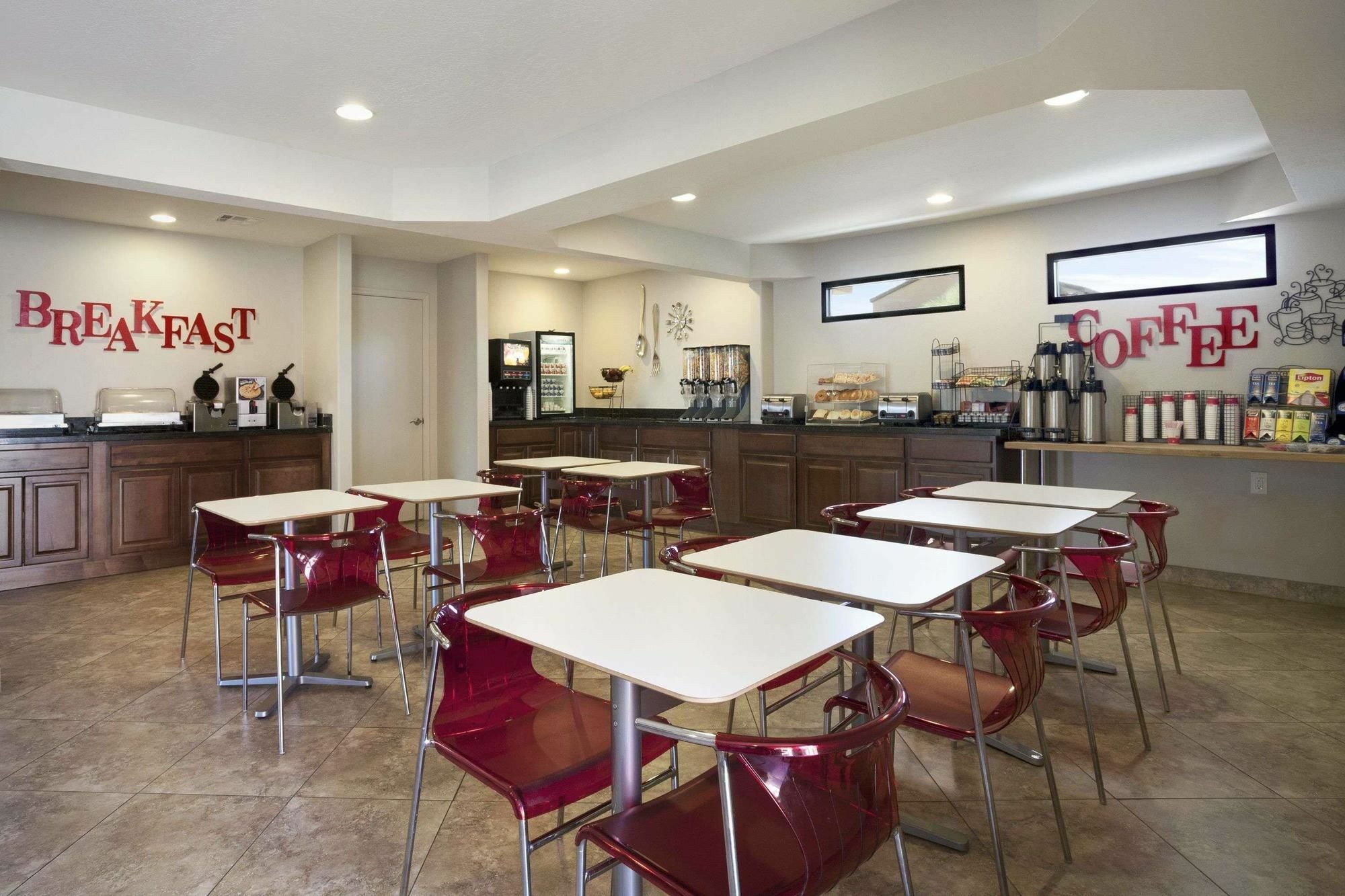 Infinity Inn & Suites Tempe Dış mekan fotoğraf