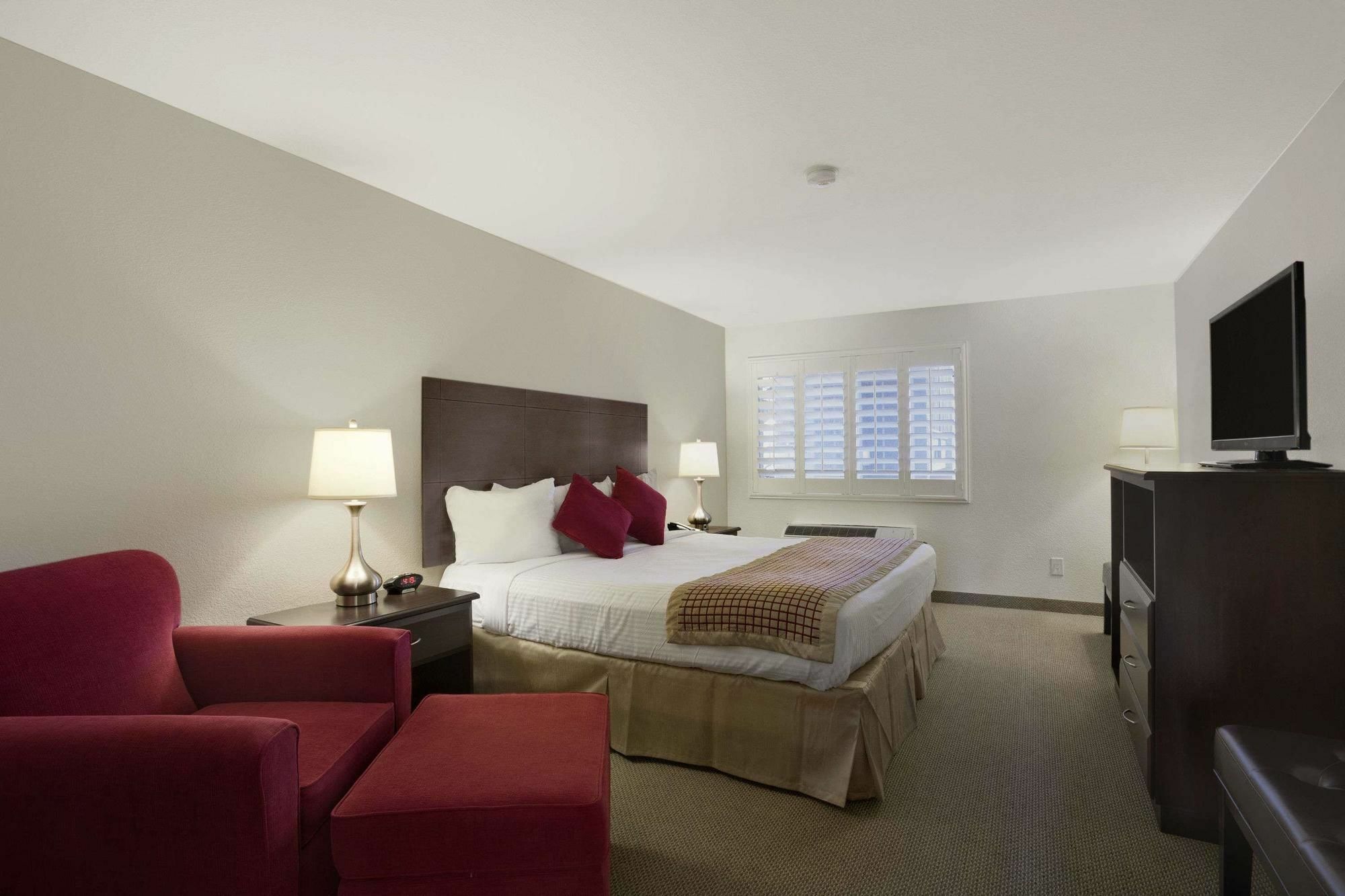 Infinity Inn & Suites Tempe Dış mekan fotoğraf